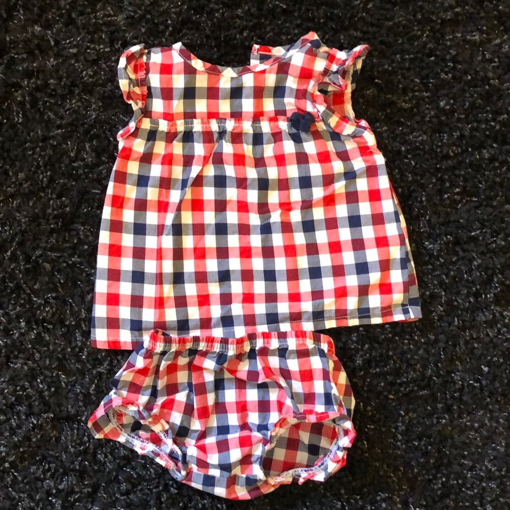 Carter’s 2-piece Outfit